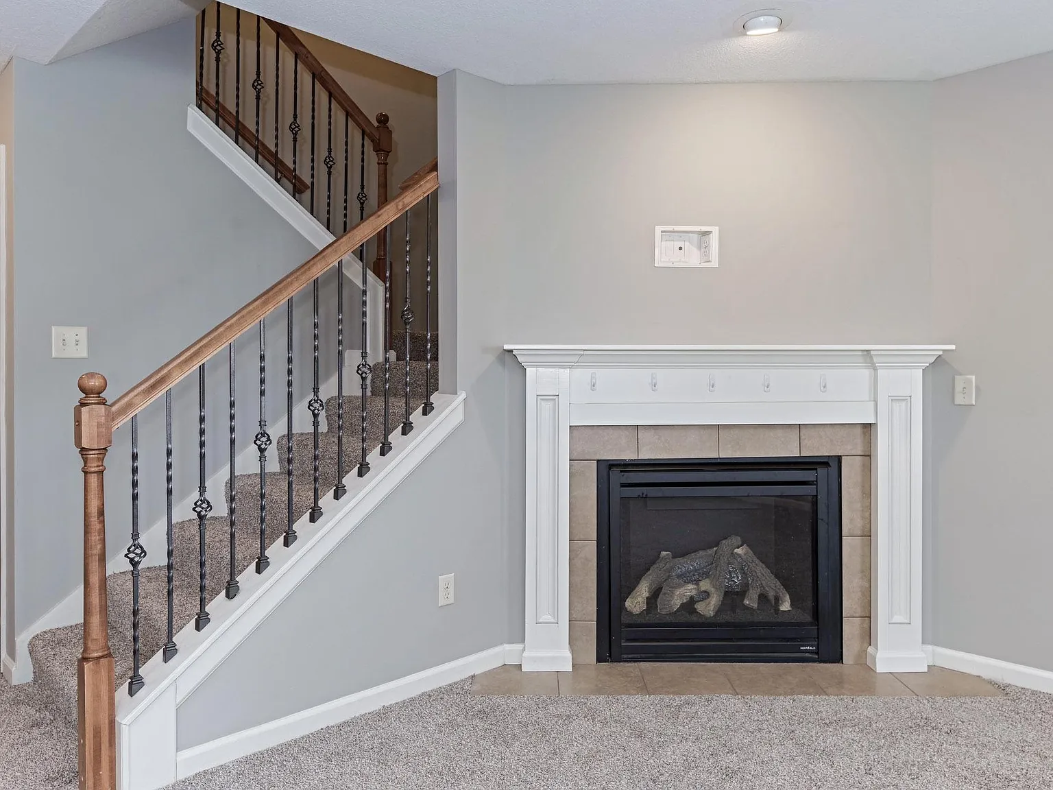 3519 Silverado Trl — Photo 2