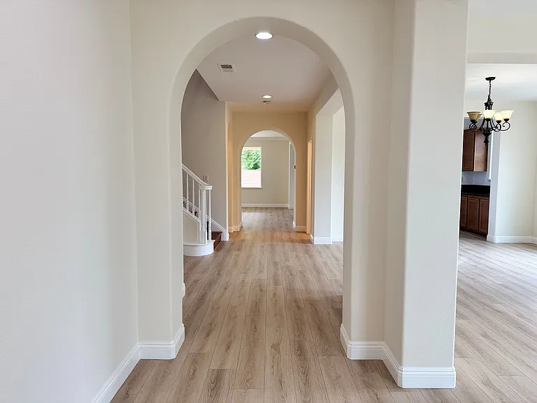 6855 Edinburgh Rd — Photo 5