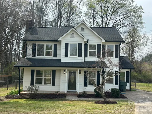 577 Tryon Pl, Gastonia, NC 28054