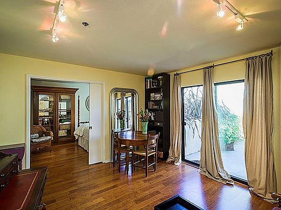 3rd image of 324 Catalpa St APT 103