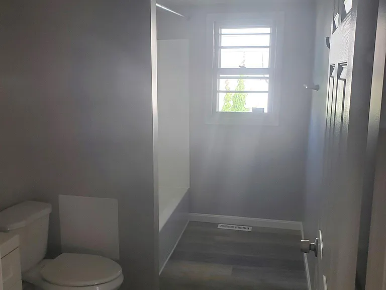 12512 Stone Bridge Dr — Photo 25