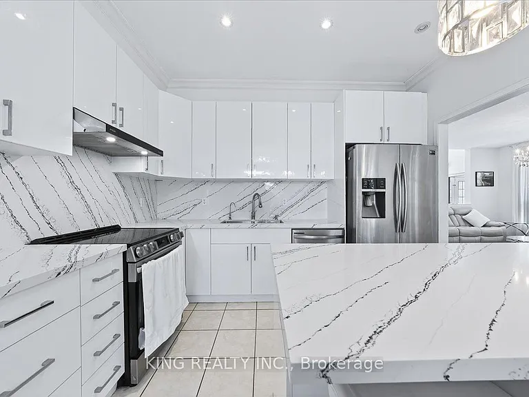76 Blackburn Dr — Photo 11