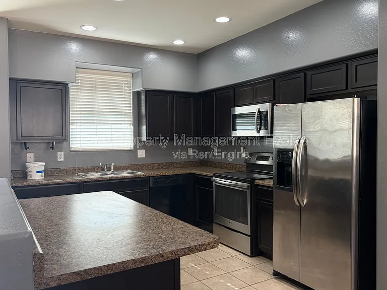 7724 W Pipestone Pl — Photo 10