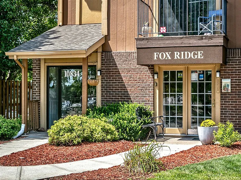 Fox Ridge Apartments — Photo 2