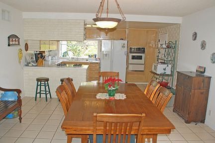 5th image of 855 Bradish Ave