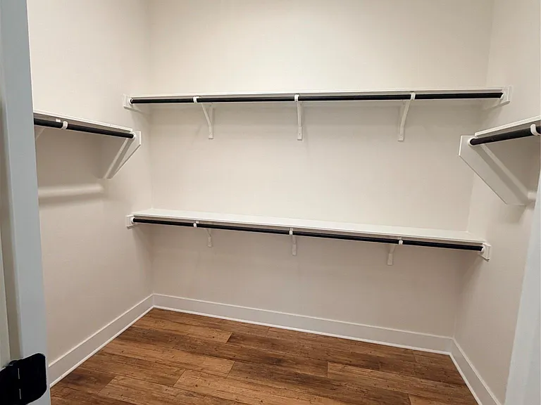8604 Torrita Dr — Photo 14