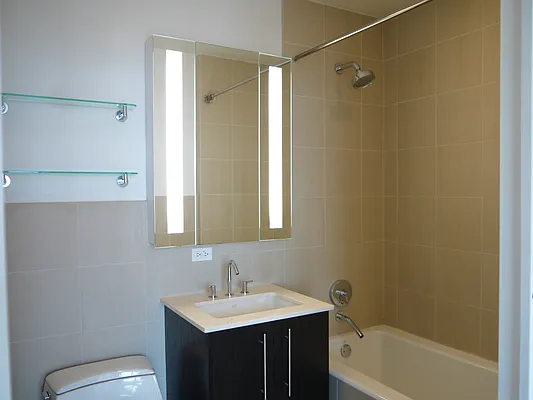 Rented by Blu Sky Realty And Management | media 19