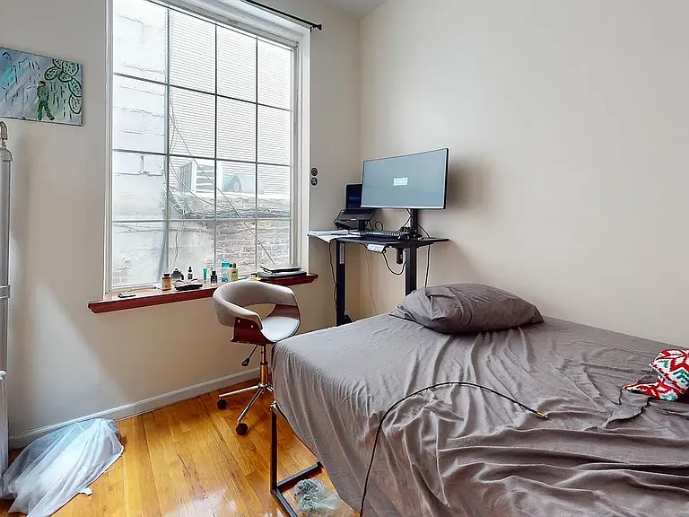 41 W 46th St #3B — Photo 7