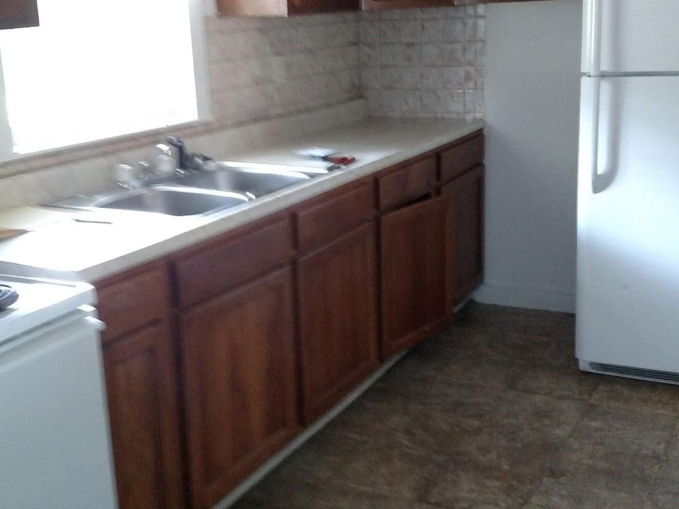 2nd image of 1804 S Lindell Dr