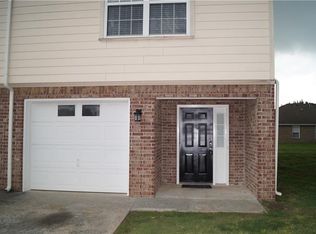 2839 Meridian Pl #C, Siloam Springs, AR 72761