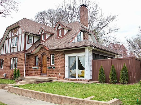 1626 W Main St