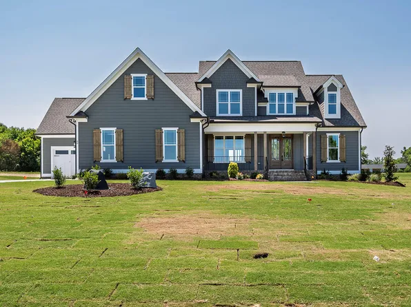 80 Water Willow Ln, Zebulon, NC 27597