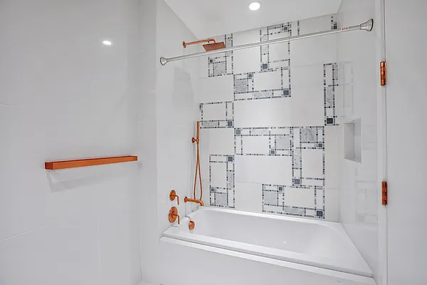 Rented by New York Residence | media 3