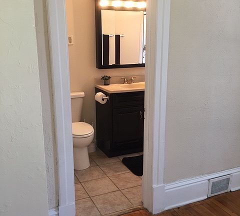 4th image of 1209 8th St #2