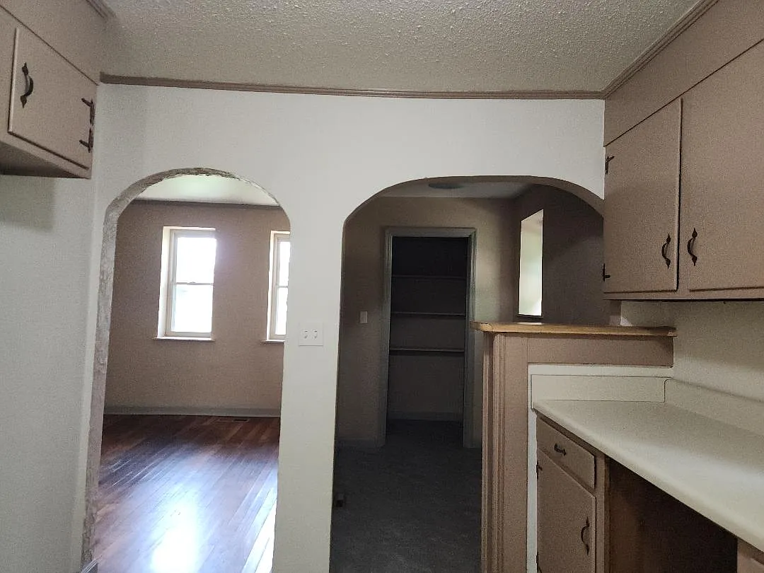 3 bed, 1500 sqft, $1,750 — Photo 3