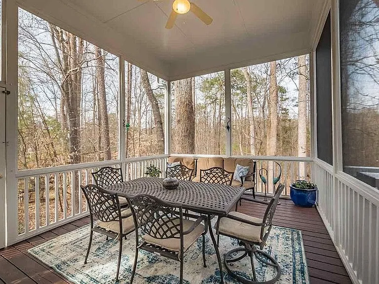 310 Hogan Woods Cir — Photo 18