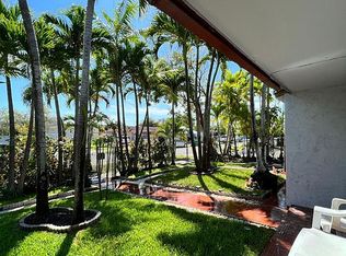 19450 SW 118th Ave, Miami, FL 33177