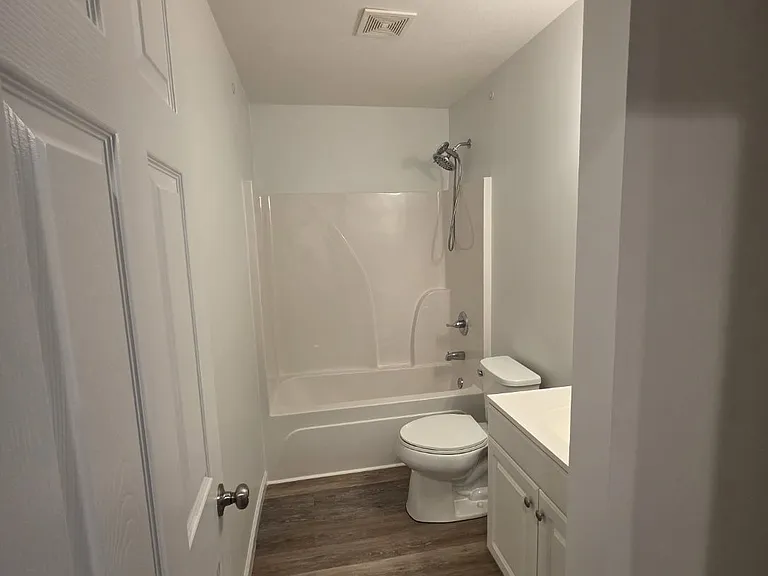 3143 Willow Springs Dr NE — Photo 9
