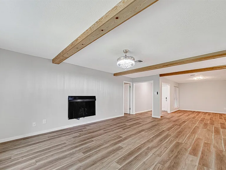 25503 Foxbriar Ln — Photo 22