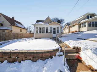 4812 S 17th St, Omaha, NE 68107