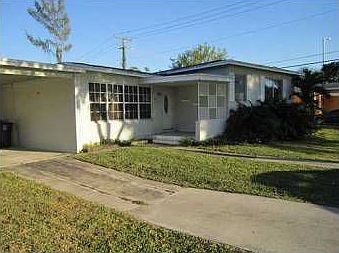 1st image of 12525 NE 1st Ave
