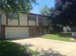 115 White Pines Cir, Decatur, IL 62521