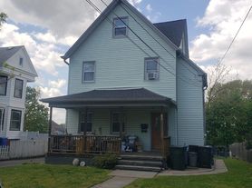 166 Carmita Ave, Rutherford, NJ