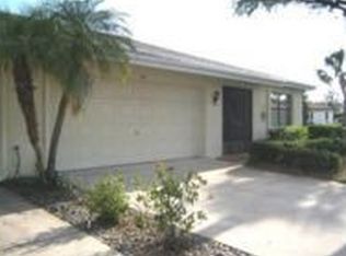 2114 S Halcyon Dr, Sun City Center, FL 33573