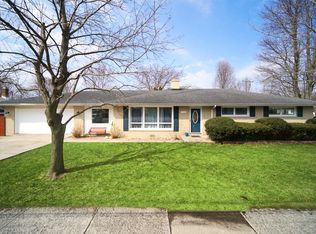 9106 Kleinman Rd, Highland, IN 46322
