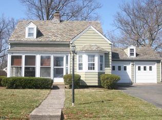 95 Vanderveer Ave, Somerville, NJ 08876