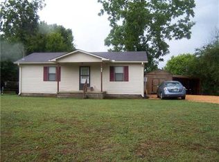 180 Main St, Savannah, TN 38372