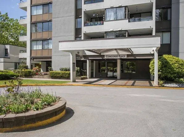 9521 Cardston Ct #1607, Burnaby, BC V3N 4R8