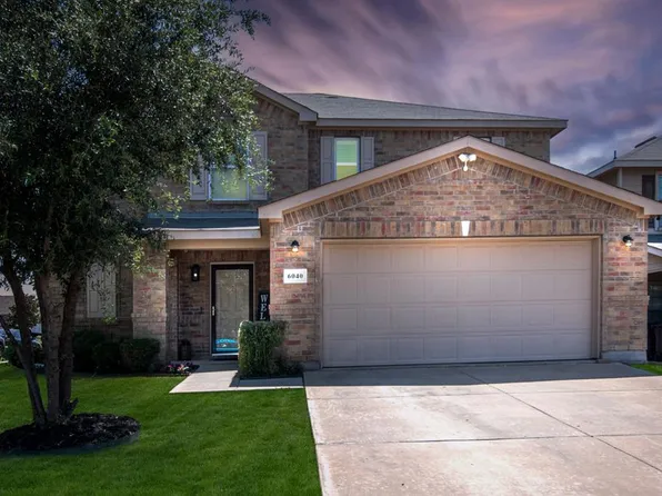 6040 Saddle Flap Dr, Fort Worth, TX 76179