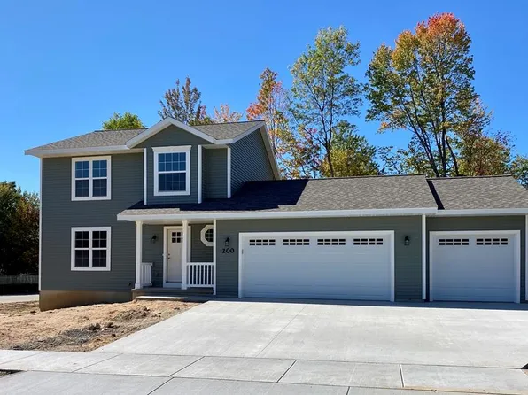 1204 Yawkey Ave, Rothschild, WI 54474