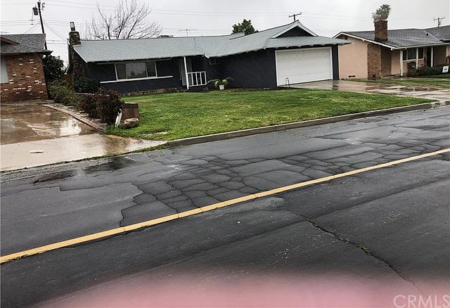 1st image of 183 Myrtlewood Dr
