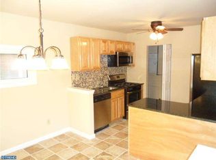 8 Chase Ave, New Castle, DE 19720