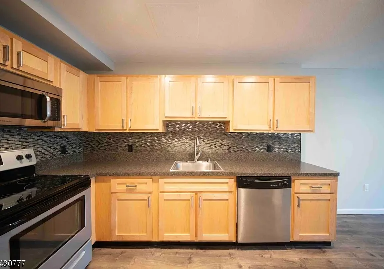 115 Polifly Rd #5D — Photo 6
