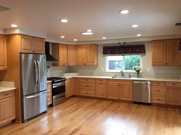 2370 Pinercrest Dr, Santa Rosa, CA 95403