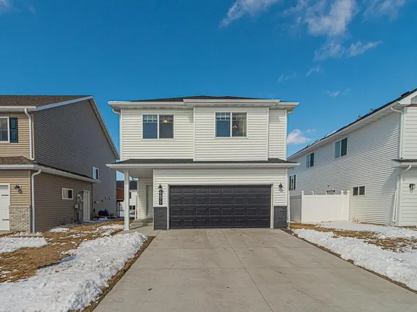 6677 Toronto Dr S, Fargo, ND 58104