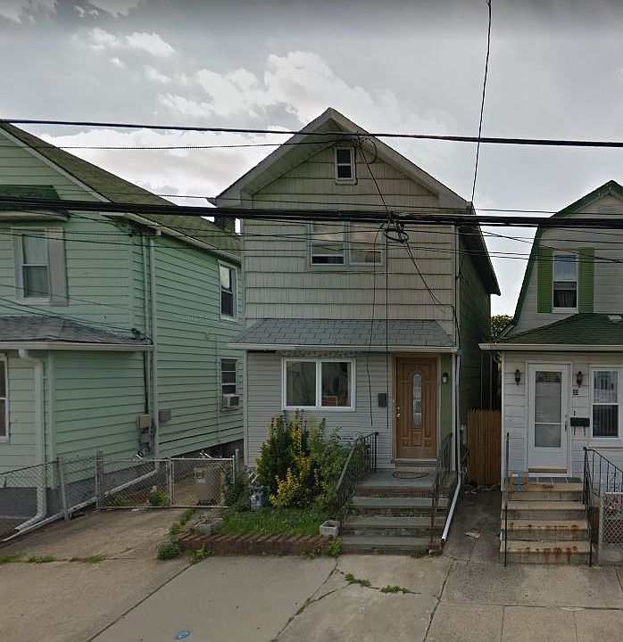 1st image of 37 Claridge Ave