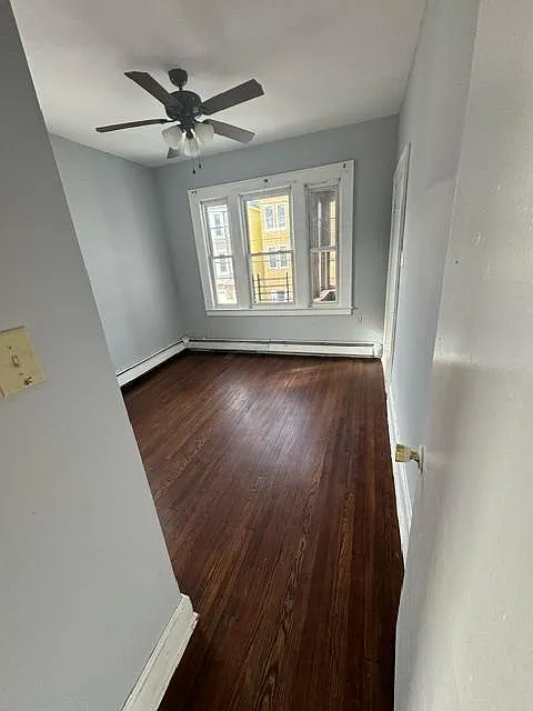 8 Lake St — Photo 2