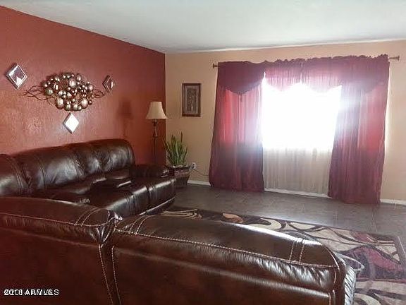 3rd image of 3211 N 49th Dr