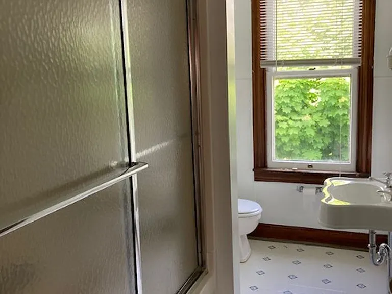 9 S Cherry St — Photo 10