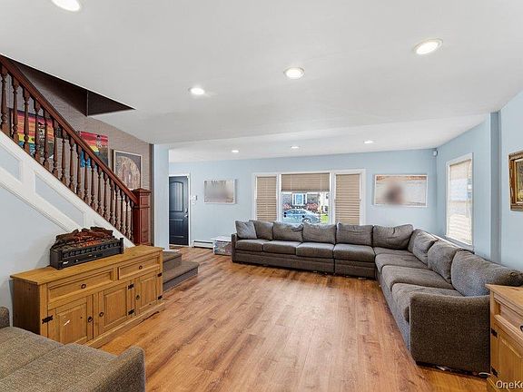 5th image of 100 Spruce Street