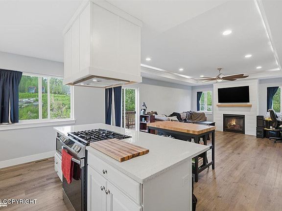 4th image of 6102 S Ghada Cir