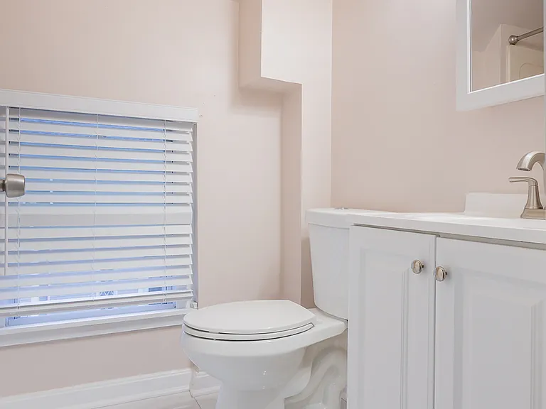 19 Everett St #2 — Photo 14