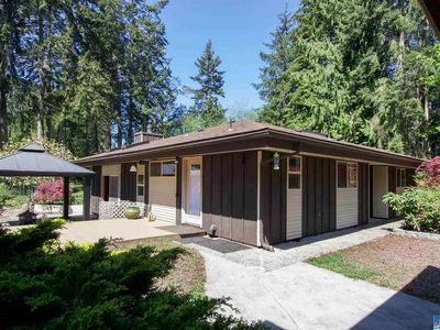 94 Bumpy Rd, Port Angeles, WA, 98362