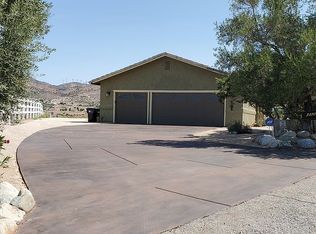 33729 White Feather Rd, Acton, CA 93510