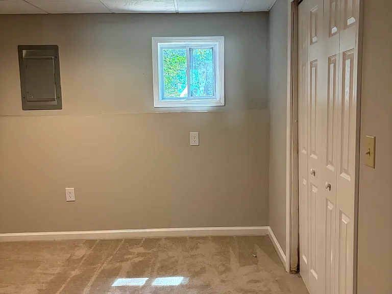 1460 Marthas Ct — Photo 19