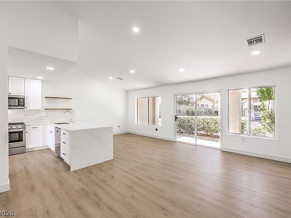 5th image of 9021 Faircrest Dr